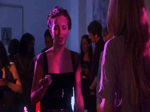 1 сезон 8 кадр 3