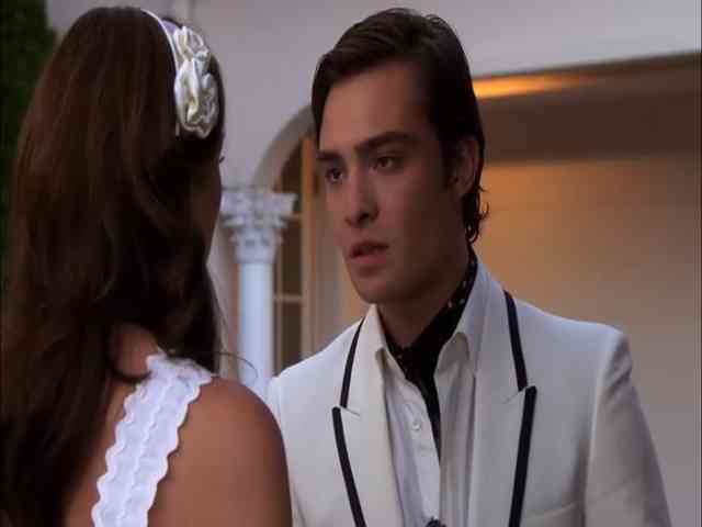 Сплетница 2 сезон 1 серия