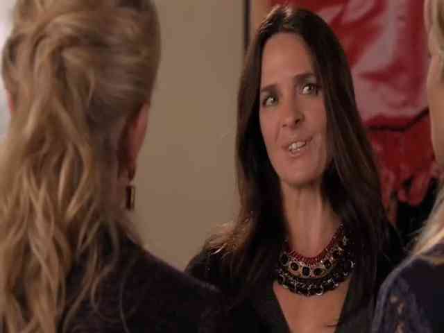 Сплетница 5 сезон 9 серия